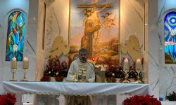 كنائس الإمارات تقرع أجراس الميلاد وتقيم القداديس والصلوات.